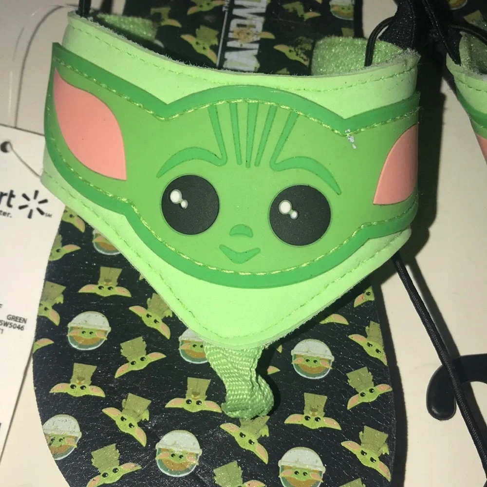 NWT Star Wars The Child (Grogu) Kids Sandals
